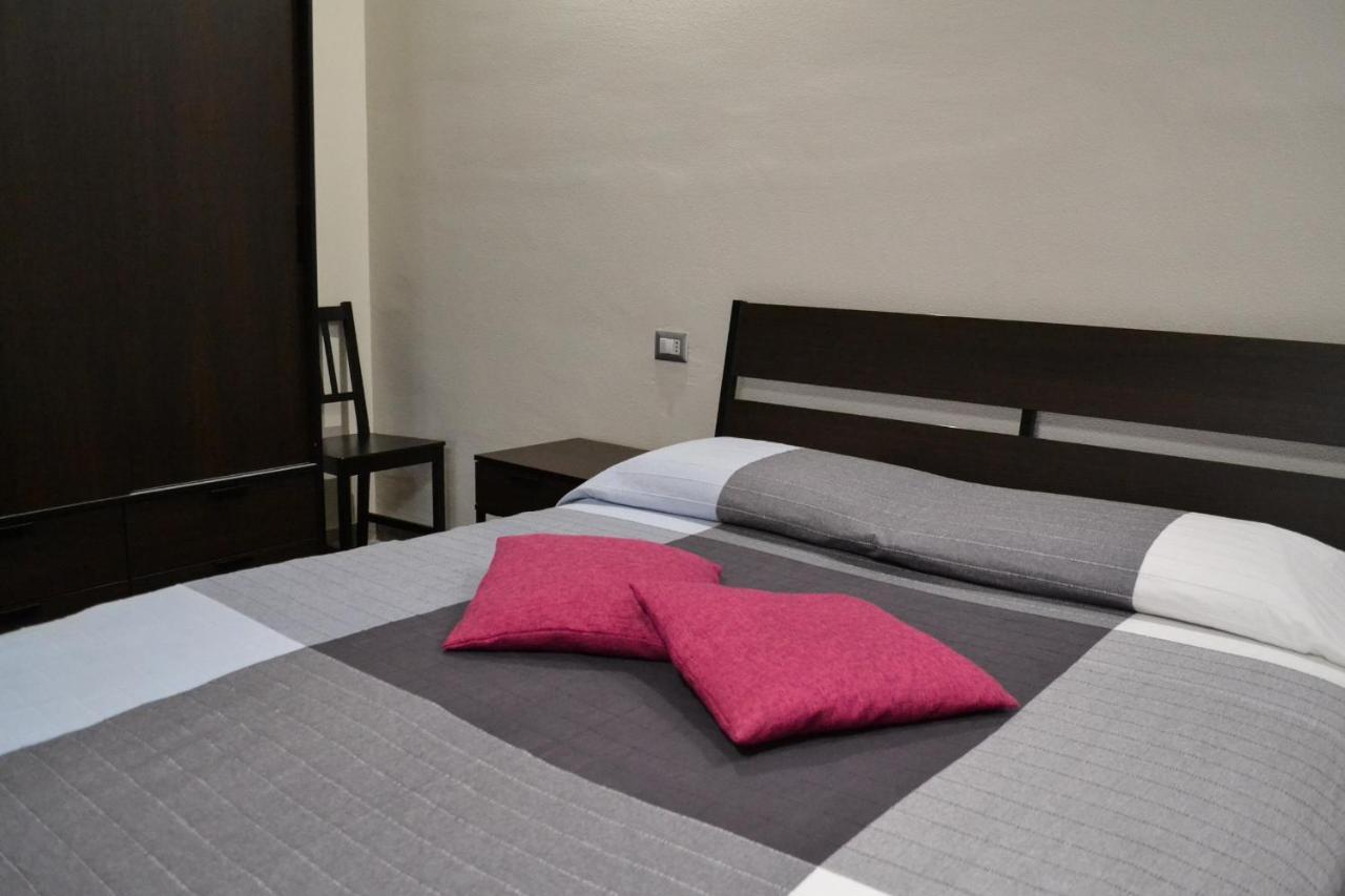Pompei Gryllus Bed & Breakfast Bagian luar foto